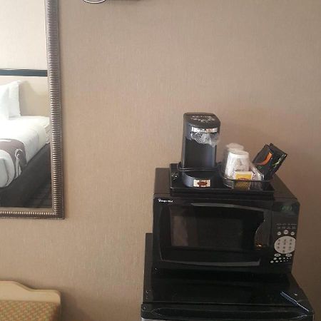 Quality Inn Near Lake Marble Falls Exterior photo