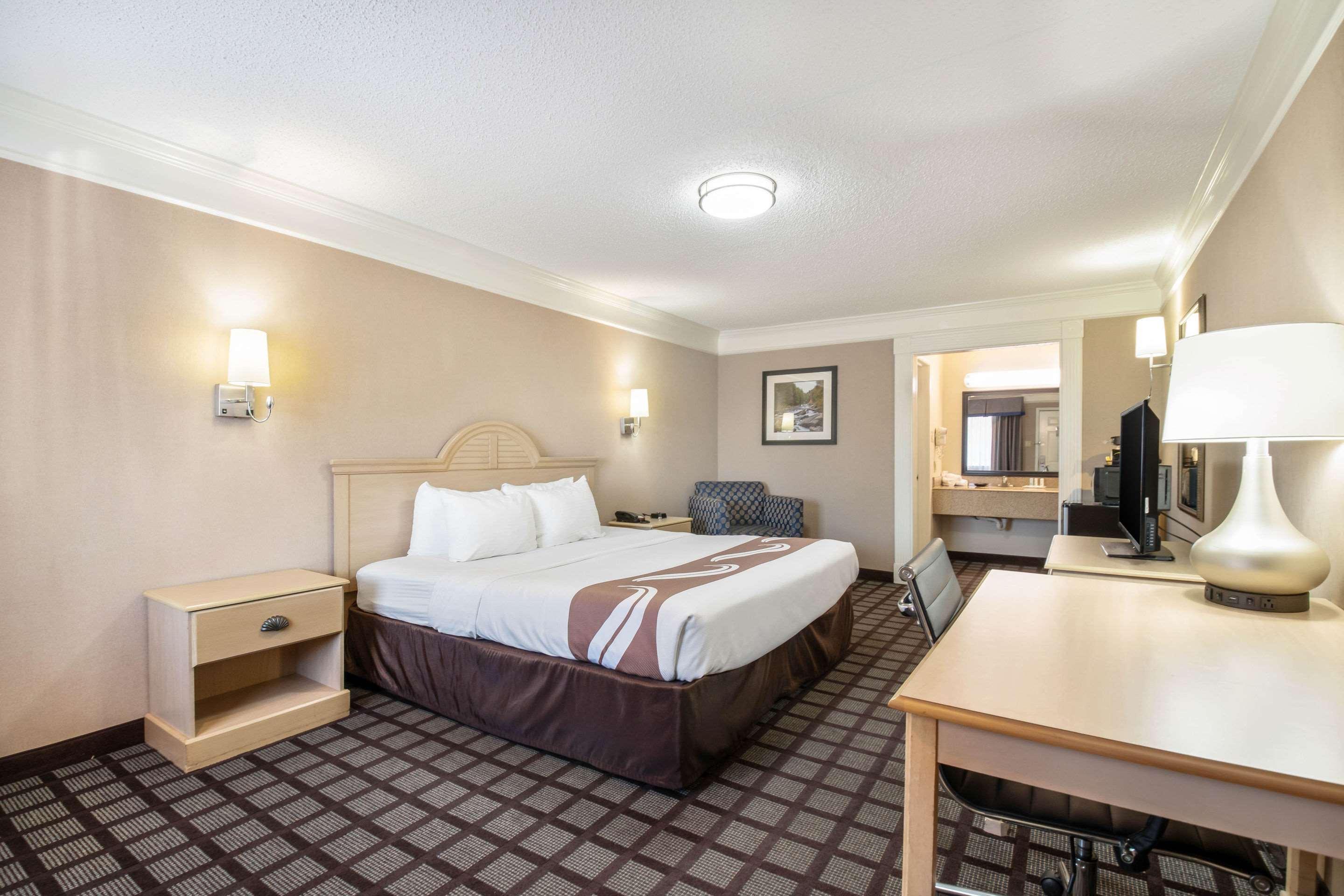 Quality Inn Near Lake Marble Falls Exterior photo