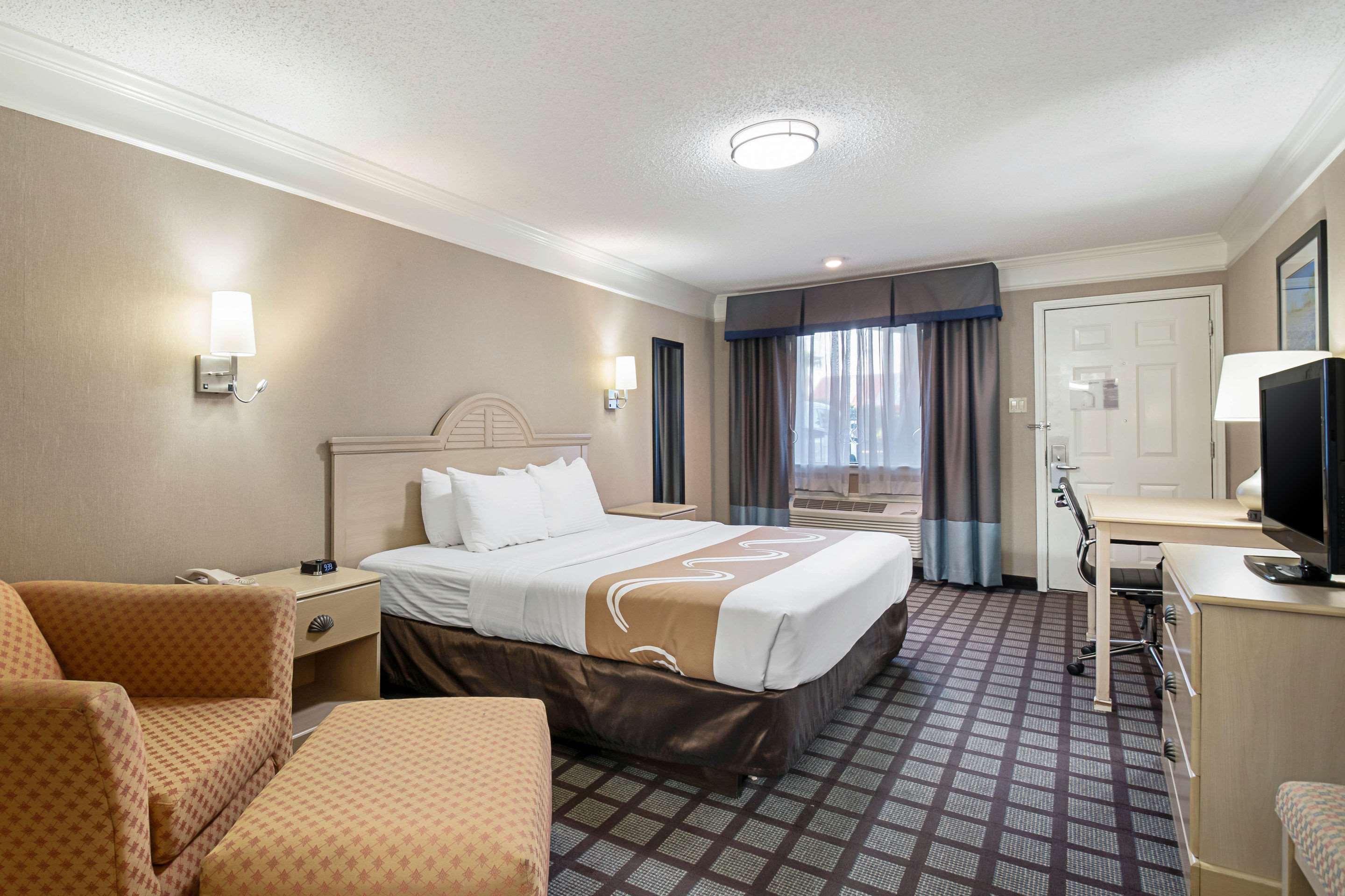 Quality Inn Near Lake Marble Falls Exterior photo