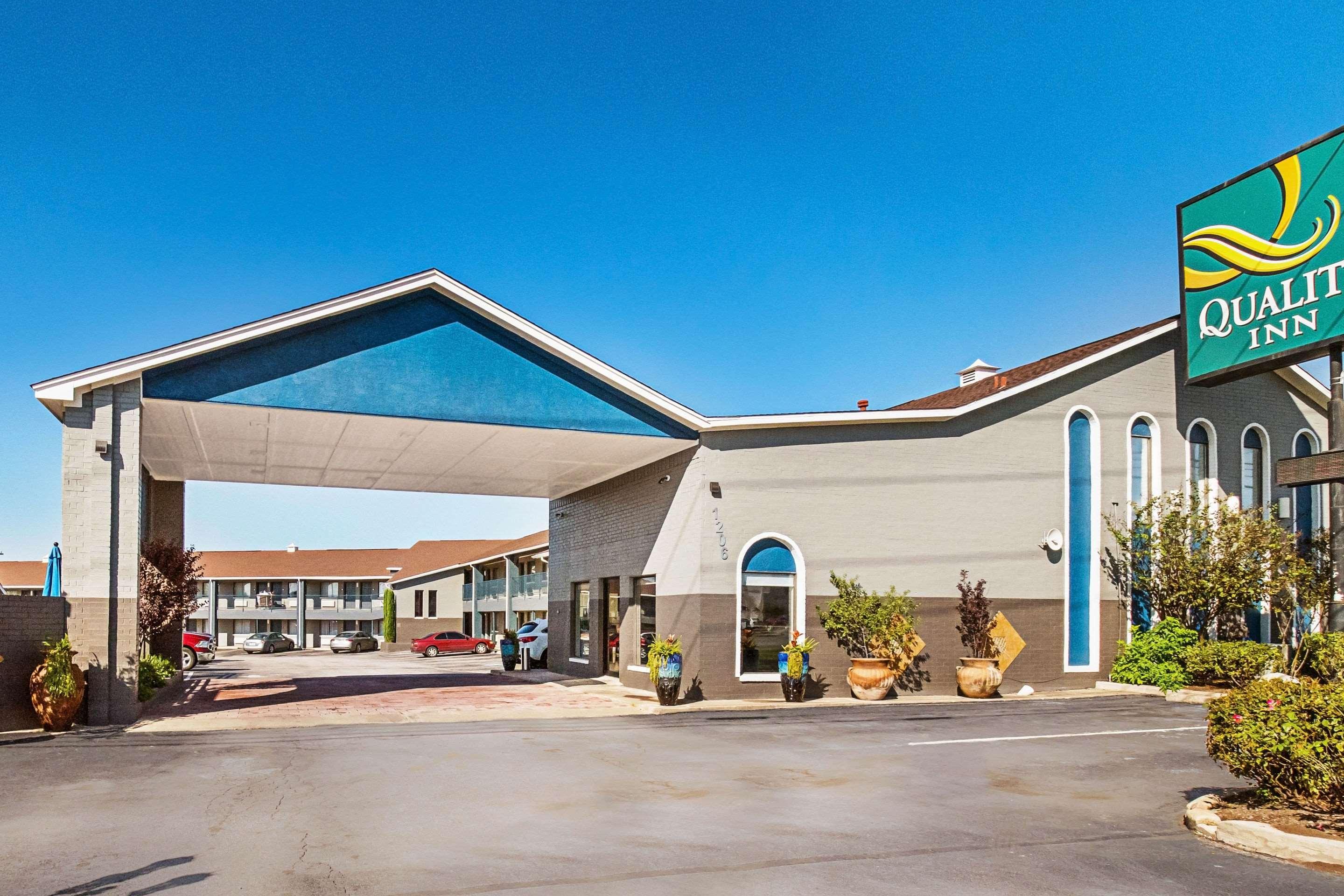 Quality Inn Near Lake Marble Falls Exterior photo